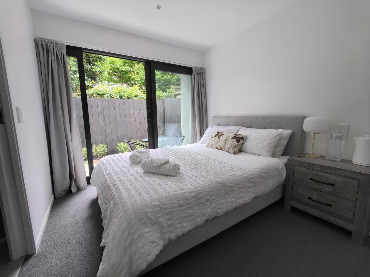 Private Room With Ensuite & Garden Epsom オークランド エクステリア 写真